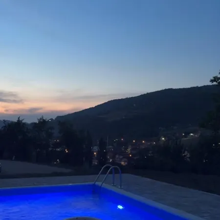 Vikendica Dajana Holiday home *